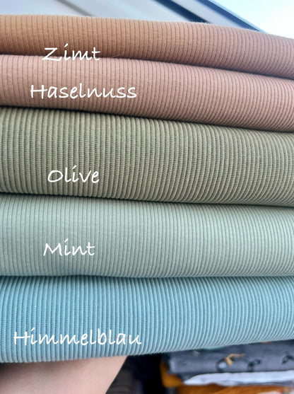 Set Hipsterbeanie und Loop Rippenjersey