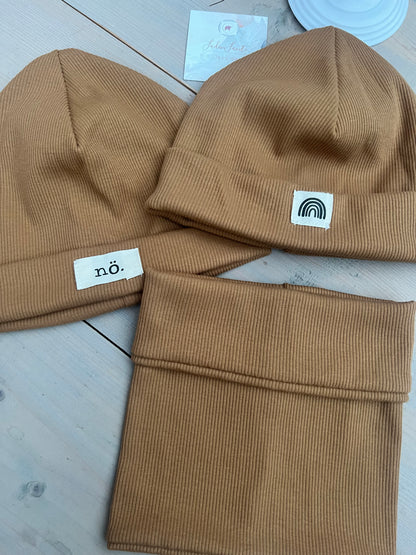 Set Hipsterbeanie und Loop Rippenjersey