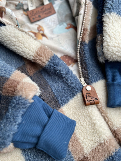 Locker geschnittene Teddyjacke